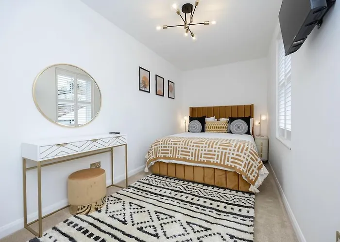 Stunning Modern Space In Hove & Free Parking